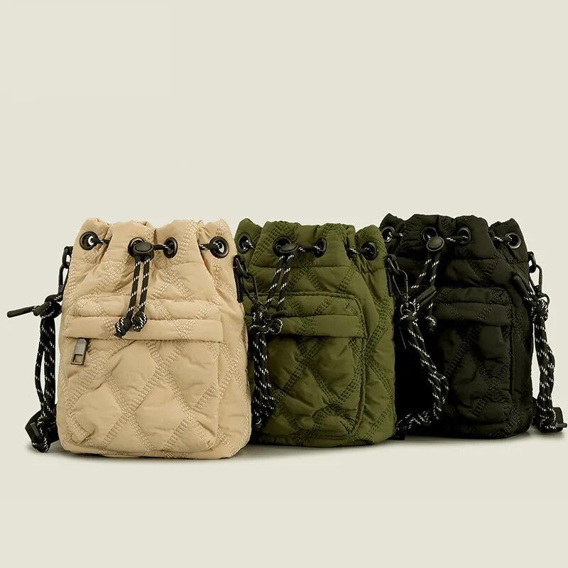 Casual Nylon Gewatteerde Schoudertassen Voor Dames Crossbodytas Met Trekkoord Vintage Emmertas Kleine Draagtas Vrouwelijke Portemonnees Winter - Zwart