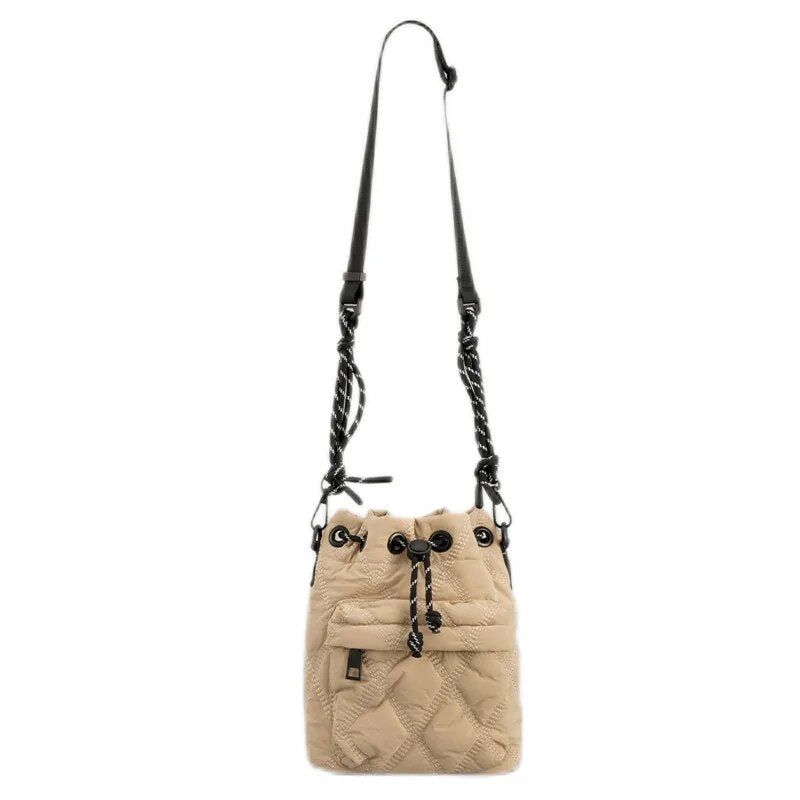 Casual Nylon Gewatteerde Schoudertassen Voor Dames Crossbodytas Met Trekkoord Vintage Emmertas Kleine Draagtas Vrouwelijke Portemonnees Winter - Zwart