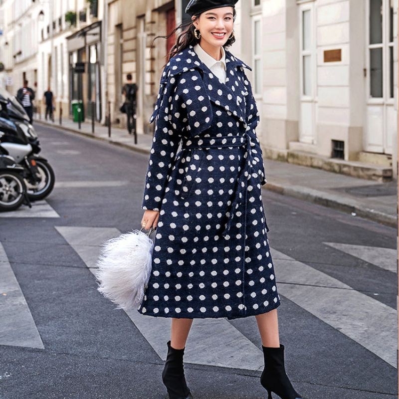 Fijne Marineblauwe Jas Met Stippen Oversized Trenchcoat Met Inkepingen Wollen Jassen Met Gestrikte Taille - Dames trenchcoats