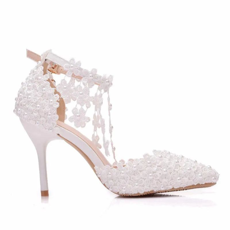 Crystal Queen Strass Puntschoen Vrouwen Hoge Hakken Bloem Kant Enkelbandje Sandalen Parel Decoratie Feest Bruiloft Schoenen - Wit