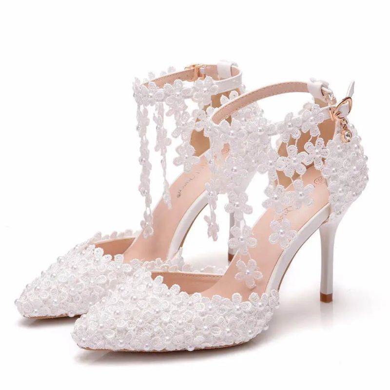 Crystal Queen Strass Puntschoen Vrouwen Hoge Hakken Bloem Kant Enkelbandje Sandalen Parel Decoratie Feest Bruiloft Schoenen - Wit