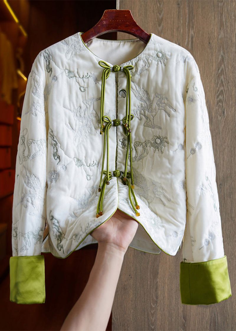 Chinese Stijl Witte Geborduurde Knop Zijden Velours Parka Met Lange Mouwen