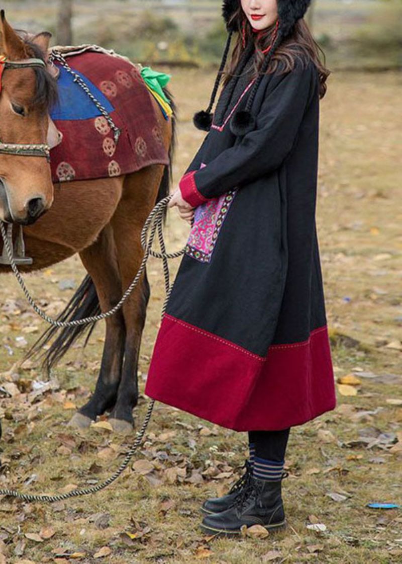 Handgemaakte Zwarte V-hals Patchwork Geborduurde Fijne Katoenen Gevulde Jurk Winter - Dames donsjacks