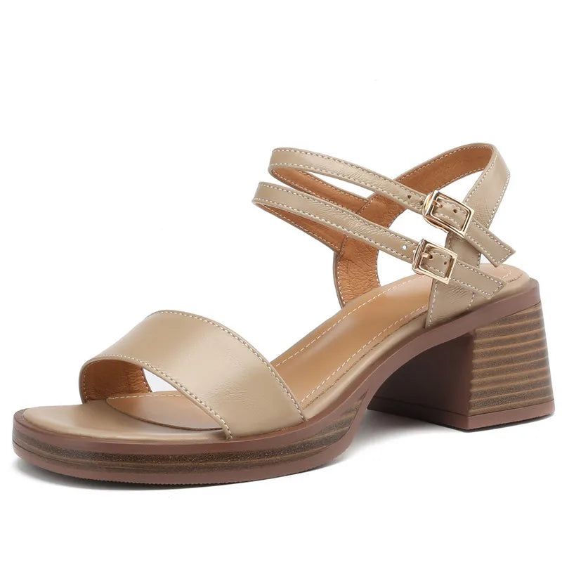 Lederen Zomer Damessandalen Britse Stijl Vrouwelijke Gesp Platform Schoenen Vierkante Hoge Hakken Sandalen - Beige